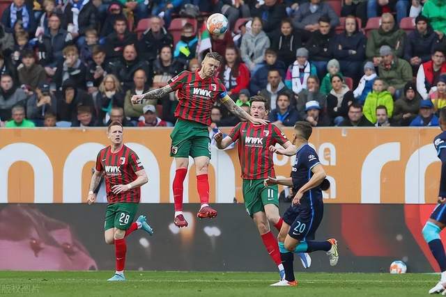 单场8次失误！亚当斯：我要做好反思 控制失误